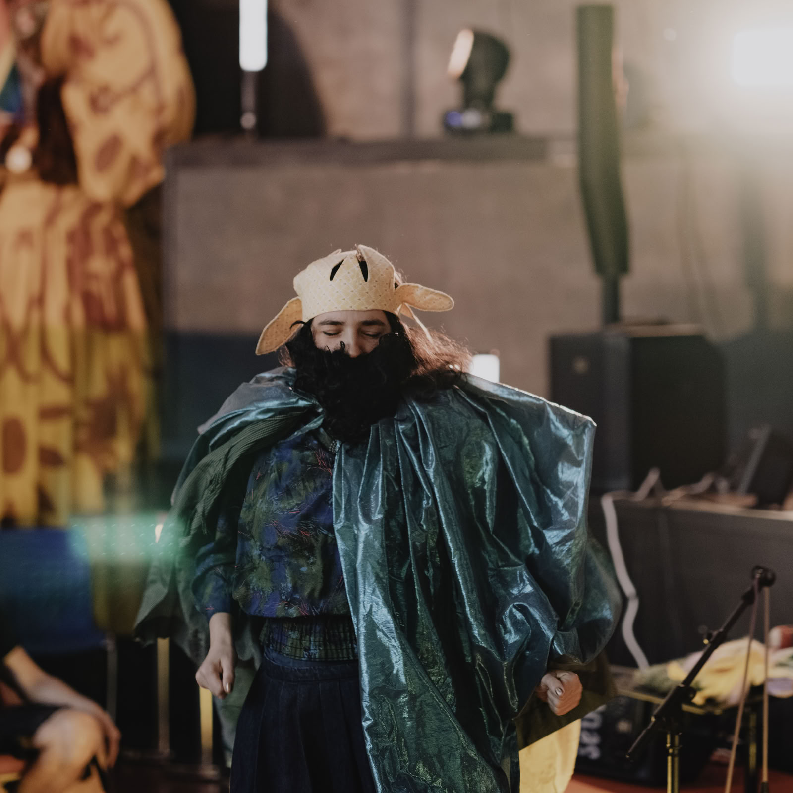 Mariane Berthault, known as Seule Tourbe, is a multi-instrumentalist and solo artist from Hauts-de-France, whose dreamy musical universe fuses baroque, punk, grunge, and new age influences. - Image 6